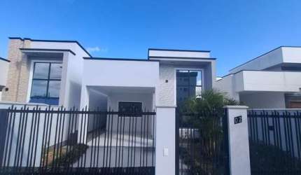 Casa á venda no Bosque da Mata com 2 quartos sendo 1 suíte com 86 m²