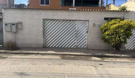 Casa a venda com 2 quartos e 1 suíte em Sargento Roncalli, Belford Roxo