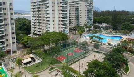 Excelente apartamento no Condomínio Barra central Park - 2 qts