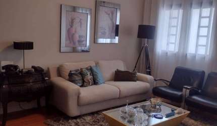 Vendo Casa muito aconchegante bairro sta mônica 1