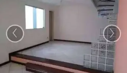 Oportunidade imperdível! Casa ampla com piscina a 500 m da Casa de Saúde