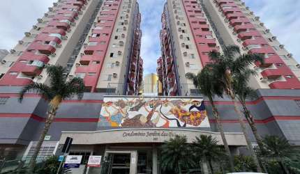Apartamento à venda, no Bairro Campinas, São José-SC, com 4 quartos, sendo 1 suíte, com 1 vaga