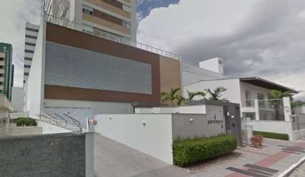 Apartamento à venda, no Bairro Centro, Itajaí-SC, com 3 quartos, sendo 1 suíte, com 2 vagas