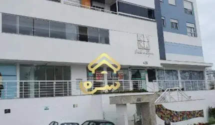 Apartamento à venda, no Bairro Barreiros, São José-SC, com 3 quartos, sendo 1 suíte, com 1 vaga