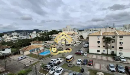 Apartamento à venda, no Bairro Areias, São José-SC, com 2 quartos, sendo , com 1 vaga