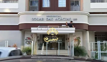 Apartamento à venda, no Bairro Campinas, São José-SC, com 4 quartos, sendo 1 suíte, com 2 vagas