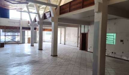 LOJA COMERCIAL AV. ELY CORREA