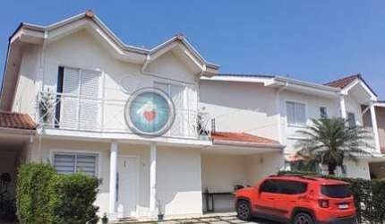 Casa à venda no Condomínio Sunville - Arujá/SP