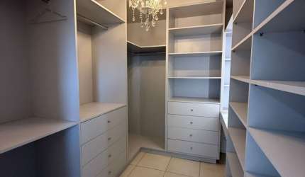 SOBRADO COM 3 QUARTOS À VENDA - COND VIVERE