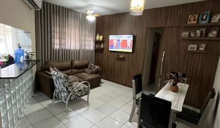 Imóvel com 2 quartos à venda, 66m2 - Bairro Coophamil
