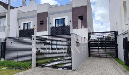 Sobrado à venda no bairro Uberaba - Curitiba/PR