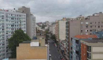 Apartamento com 2 quartos à venda no Centro Histórico, Porto Alegre , 83 m2 por R$ 212.000