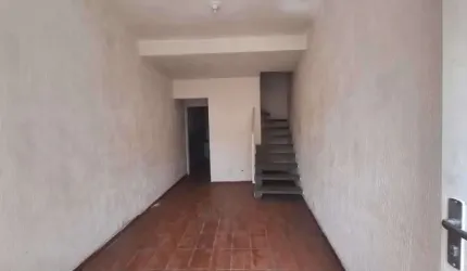 Sobrado com 2 dormitórios à venda, 62 m² por R$ 320.000 - Água Rasa -