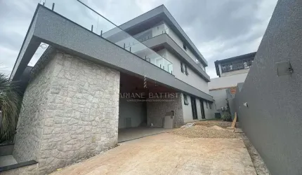 Mansão Exlcusiva 5 Suítes Sendo 4 Suítes c/ closet e 1 Suíte Master 6 Vagas