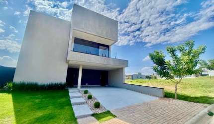 Casa em condomínio fechado com 4 quartos à venda na Rua Nivrigildo das Neves, 605, Residencial Village das Flores, Jundiaí, 290 m2 por R$ 3.180.000