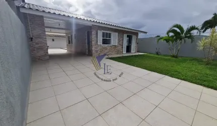 Linda Residência com Piscina