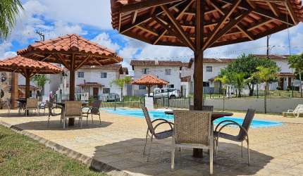 Casa em Condom. 80m², 2Q. no Cond. perto do Candeias - Vit. da Conquista