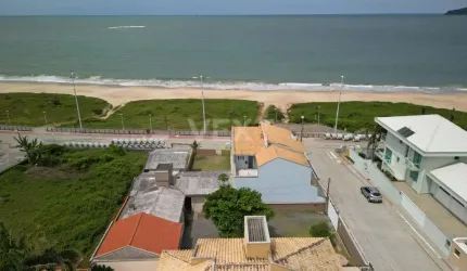 Casa Frente Mar codigo: 117559