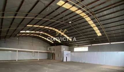 PAVILHÃO PARA LOCAÇAÕ NO BAIRRO DE LAZZER