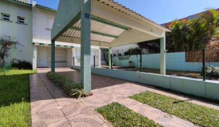 Sobrado 2 Dormitórios à venda no Bairro CAPÃO NOVO - 1 vaga de garagem