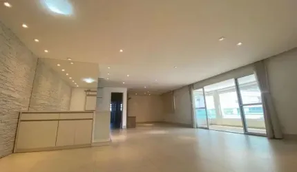 Imóvel para aluguel e venda com 202 metros quadrados com 3 quartos