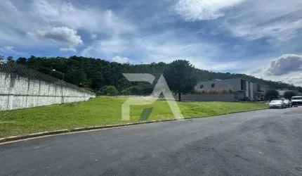 Lote maravilhoso para construir sua linda casa, no Condomínio Tamboré 1- Alphaville
