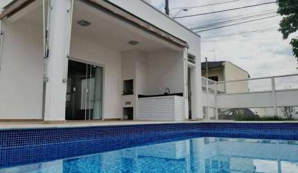 Sobrado de Esquina com Vista para a Serra da Mantiqueira Campos do Conde
