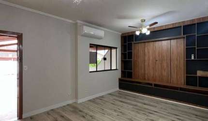 Casa à Venda no Condomínio São José – Taubaté/ 2 dormitórios e (1 suíte).
