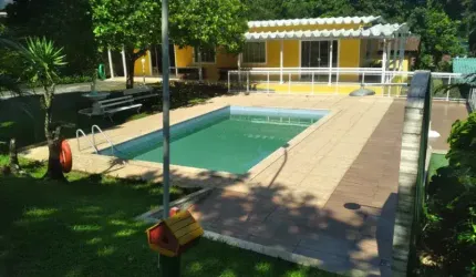 Casa em Condomínio em Guapimirim à Venda