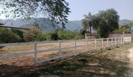 Terreno com 1.000m² em Cotia à Venda
