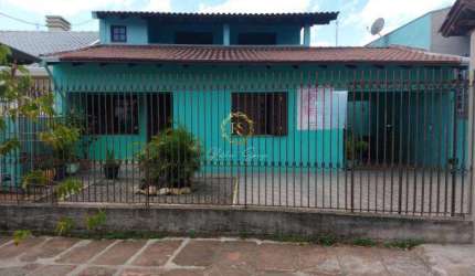 CASA COM 4 QUARTOS/DORMITÓRIOS NO CENTRO DE ESTEIO