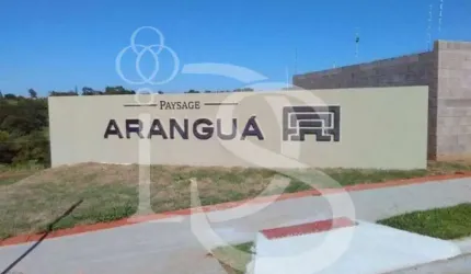 Sobrado à venda em Londrina, Gleba Simon Frazer, com 3 suítes, com 214 m²