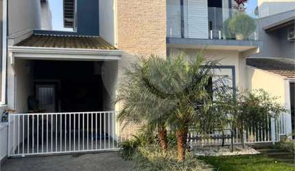 Condomínio com 3 quartos à venda em Loteamento Villaggio Di San Francisco - SP