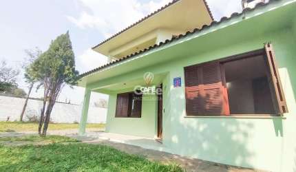 Casa, 3 Dormitórios, 1 Suíte, 4 Banheiros, Sacada, Pátio, Churrasqueira, Patrona