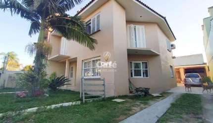 Casa, 4 Dormitórios, 1 Suíte, 3 Banheiros, 2 Vagas, Pátio, Salão De Festas, Chur