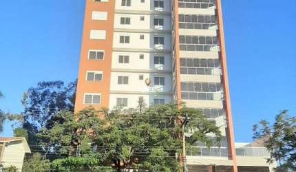 Apartamento de 2 dormitórios com suíte, sacada, elevador e garagem!