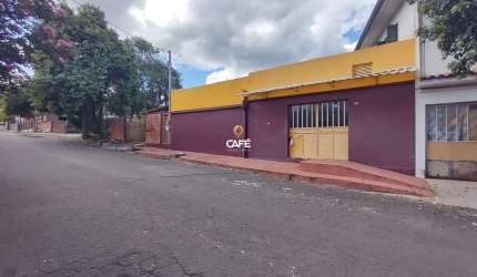 Casa comercial no bairro Salgado Filho