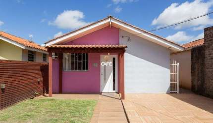 Casa com 3 dormitórios, em Camobi