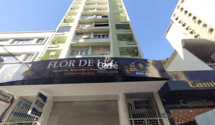 Apartamento à Venda com 121,70 m² , 3 Quartos , 3 Banheiros