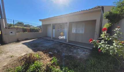 Casa 2 dormitórios, Bairro JK, sala de estar, cozinha, área de serviço, pátio e