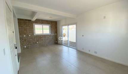 Casa, 2 Dormitórios, 2 Banheiros, 1 Vaga, Pátio, Tomazetti