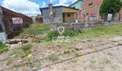 Casa Ampla De 3 Dormitórios, Sala Ampla, 2 Banheiros, Cozinha, Área de Serviço,