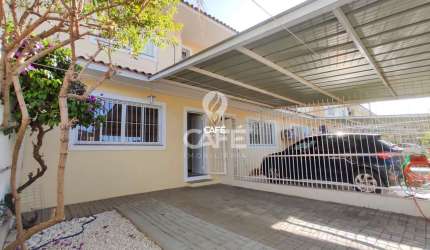 Casa, 3 Dormitórios, 2 Banheiros, 1 Vaga, Pátio, São José