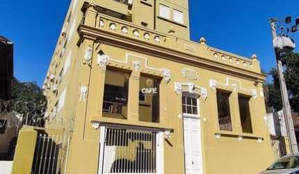 Apartamento de 01 dormitório , localizado próximo a avenida rio Branco.
