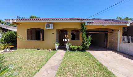Casa, 3 Dormitórios, 1 Suíte, 3 Banheiros, 3 Vagas, Piscina, JK
