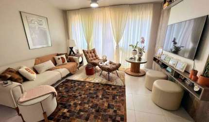 Apartamento com 3 dormitórios e 123m² de área