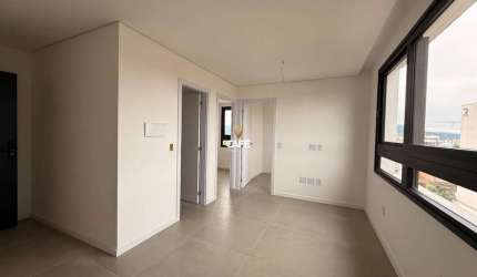 Apartamento de 2 dormitórios, próximo à UFSM, no Art Studios, em Camobi