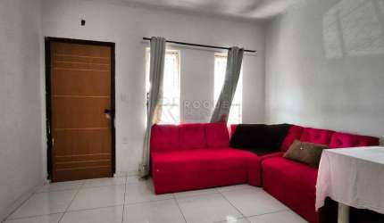Excelente Casa à Venda – Conforto e Espaço para Sua Família! Aceita financiamento.