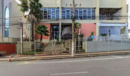 Apartamento para aluguel no bairro Centro