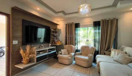 Casa à Venda – 3 Dormitórios | 1 Suíte | Espaço Gourmet com Churrasqueira | Aceita Financiamento